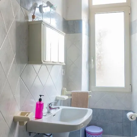 Billy's House Apartmán *